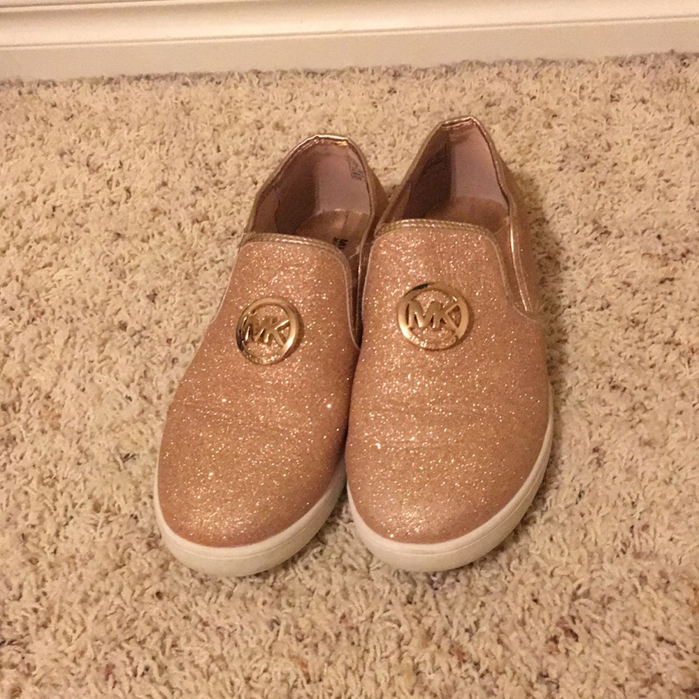 MICHAEL KORS ROSE GOLD SLIP ONS